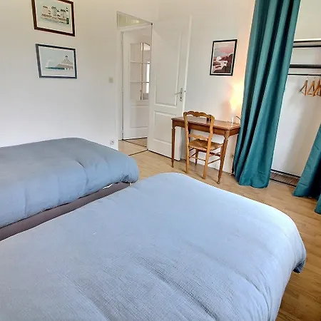Holiday home Ker Hevoudek